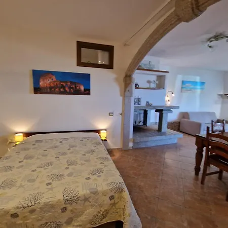 La Casa Rustica Al Centro Apartment Badesi