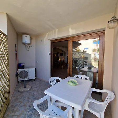 La Casa Rustica Al Centro Apartment Badesi