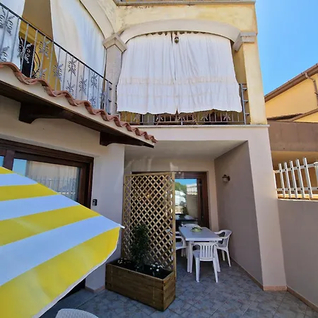 La Casa Rustica Al Centro Apartment Badesi
